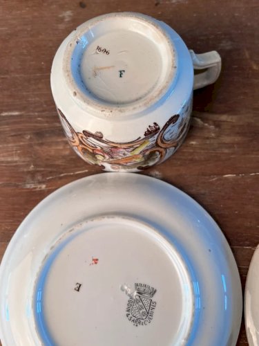 2 tasses à thé Digoin Sarreguemines décor 1606