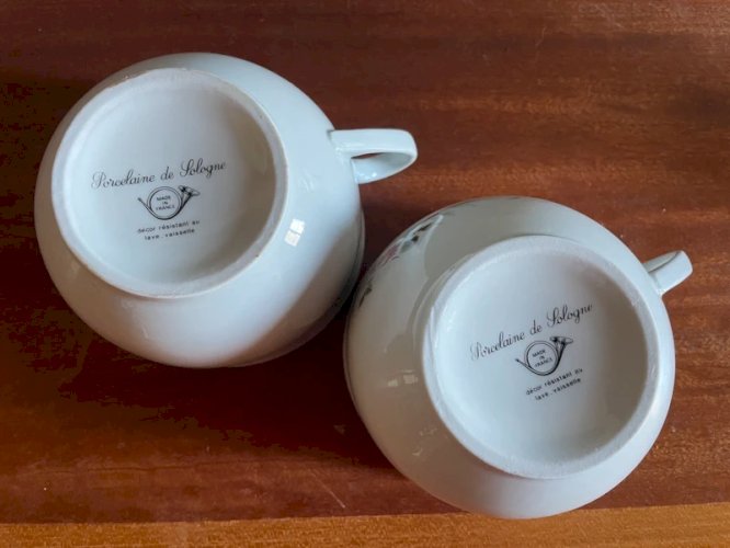 2 tasses vintage Porcelaine de Sologne
