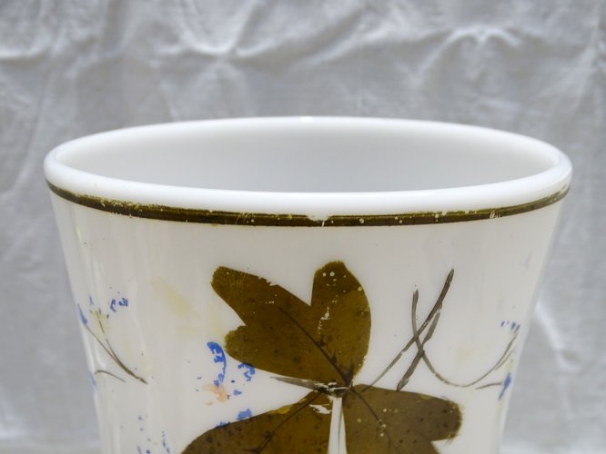 -2 VASES OPALINE de CRISTAL XIXe décor FLORAL PEINT  AVEC USURES  COLLECTION  D
