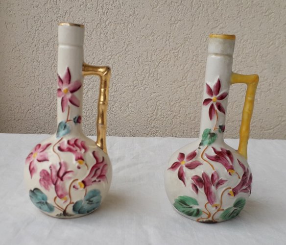 2 vases soliflores cyclamens