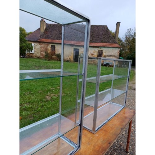 2 Vitrines Industrielles en Fer Et Verre