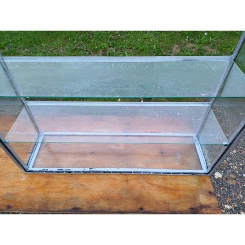 2 Vitrines Industrielles en Fer Et Verre