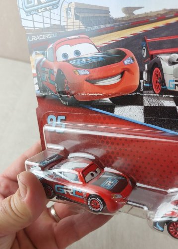 2 voitures en métal, Flash McQueen + Shu Todoroki, Disney Pixar Cars GRC