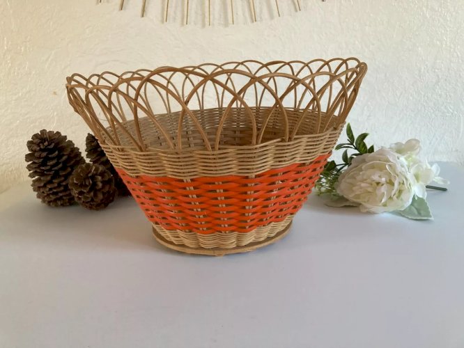 20⚜️ Ancien Panier Corbeille ou Cache Pot en Rotin Vintage