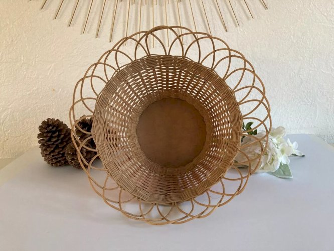 20⚜️ Ancien Panier Corbeille ou Cache Pot en Rotin Vintage