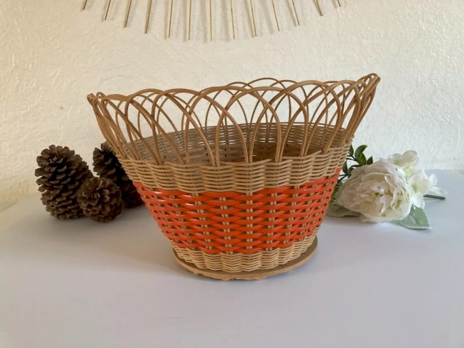 20⚜️ Ancien Panier Corbeille ou Cache Pot en Rotin Vintage
