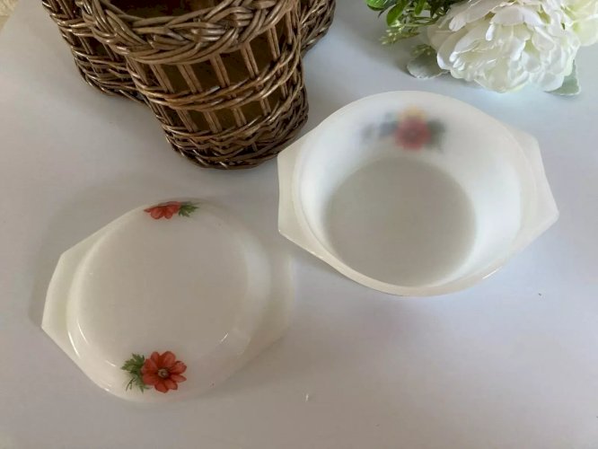20⚜️ Ancienne Petite Cocotte Plat Four Arcopal France Décor Fleurs Vintage