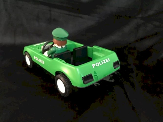 21 ⚜ Ancien Jouet Playmobil Véhicule Voiture Police Verte Polizei 1976 Réf 3215