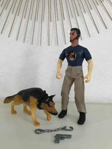21 ⚜️  Figurine Action Man Avec le Chien Année 1999 Hasbro Hauteur 30 Cm
