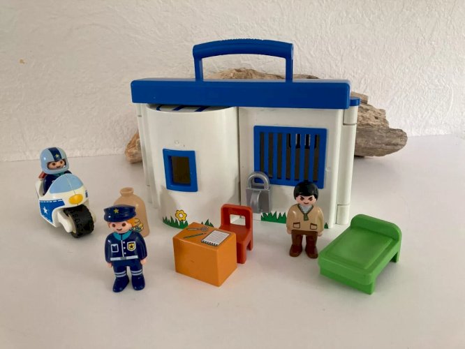 21⚜️ Jouet Playmobil 123 Commissariat de Police Transportable Réf 9382 Complet
