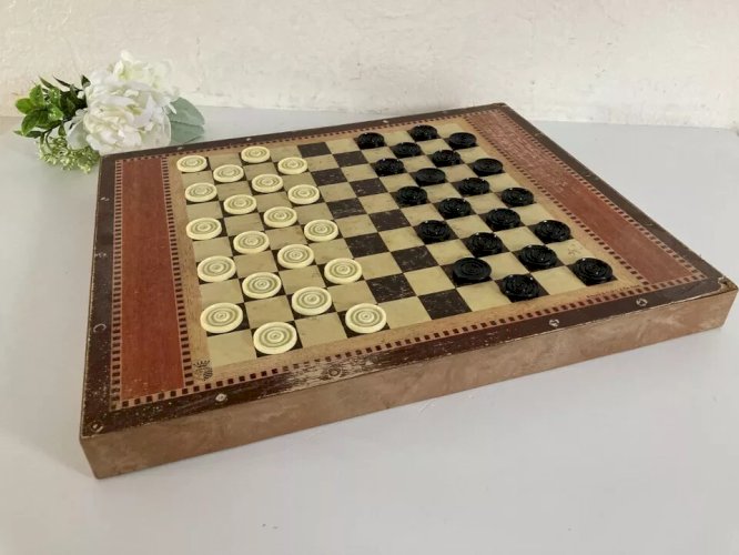 22⚜️ Ancien Jeu de Société Jeu de Petits Chevaux, & Jeu de Dames Garnier Complet