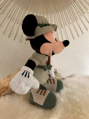 22 ⚜️  Peluche Doudou Minnie Chasse Aux Papillons Disneyland Hauteur 38 Cm Deb