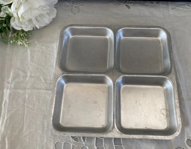 225⚜️ Ancien Plateau Double - Two Pie Pan en Aluminium Mirroware Vintage