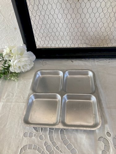 225⚜️ Ancien Plateau Double - Two Pie Pan en Aluminium Mirroware Vintage