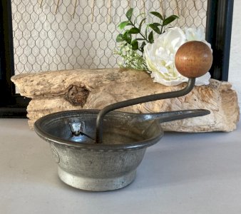 225⚜️ Ancien Ustensile De Cuisine Mouli Baby Brevete SGDG Made In France Vintage