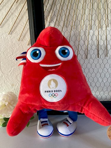225⚜️ Grande Peluche Mascotte La Phryge Jeux Olympiques Jo Paris 2024 Neuve