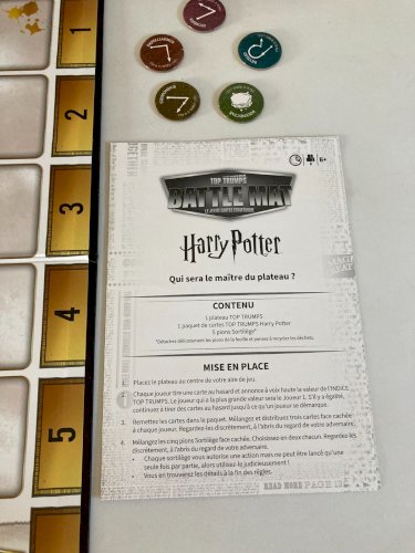 225⚜️Jeu de Société Harry Potter Le Jeu de Cartes Stratégique Top Trumps Complet