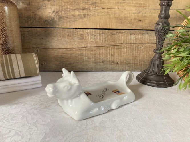 226⚜️ Déco Beurrier en Porcelaine Veritable en Forme de Vache Revol France