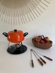23 ⚜️ Vintage Orange Fondue Bourguignonne Set