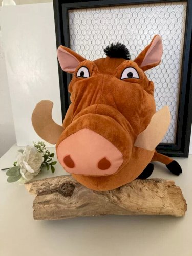 25 ⚜️ Grande Peluche Doudou Le Phacochère Pumba Disney Le Roi Lion Hauteur 40 Cm