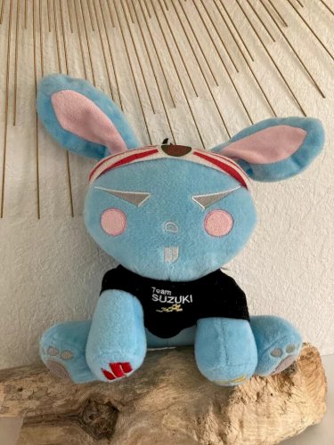 25 ⚜️  Peluche Doudou Lapin Bleu Team Suzuki  Concept Hauteur 25 Cm