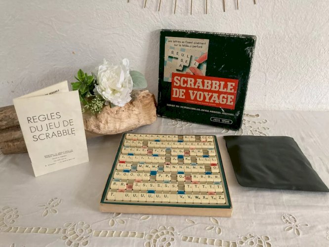 26⚜️ Ancien Jeu de Société et de Lettres Scrabble de Voyage Complet Vintage