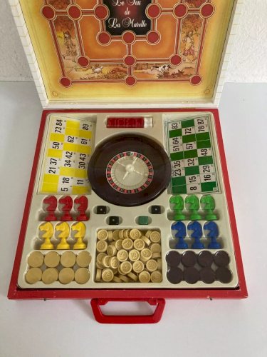 26⚜️ Ancienne Malette de Jeu - Plusieurs Jeux de Société Complet Vintage