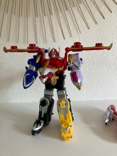 27⚜️ Jouet Robot Power Rangers Bandai Nippon Edition Legendary Megazord