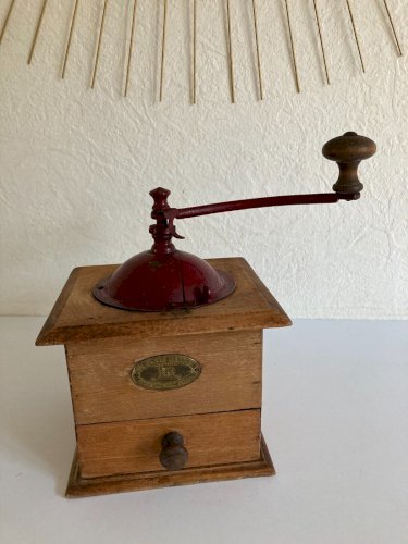 27⚜️Ancien Moulin à Café en Bois Marque Peugeot Frères Valentigney Douet Vintage