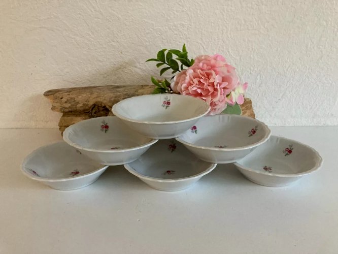 29⚜️ 6 Anciennes Petites Coupelles M&S Porcelaine Fine Extra Blanche Décor Rose