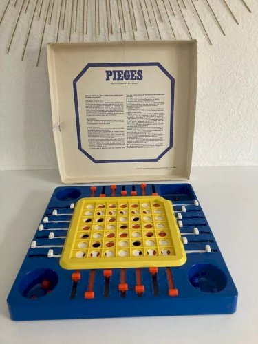 29 ⚜ Ancien Jeu De Société Pièges MB Qui Sauvera ses Billes ? Année 1972 Vintage