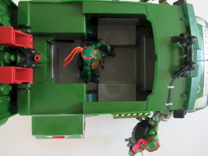 29 ⚜️ Jouet Camion Tortue Ninja Vendu Avec 3 Figurines