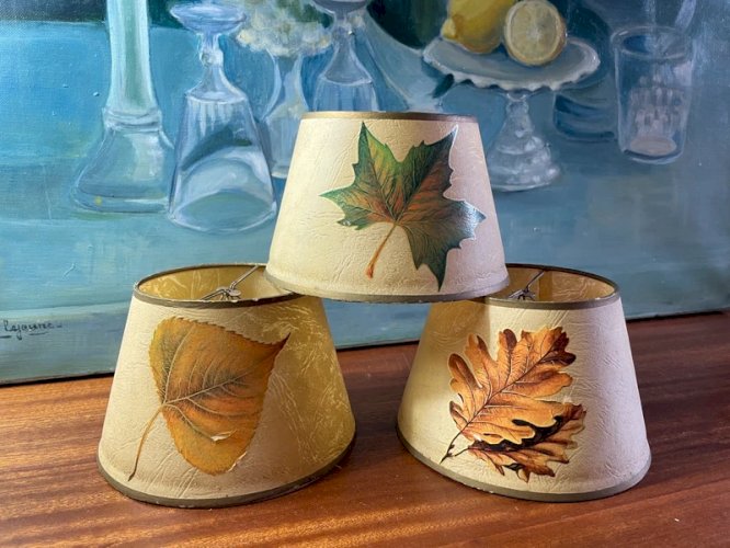 3 abats-jours vintage