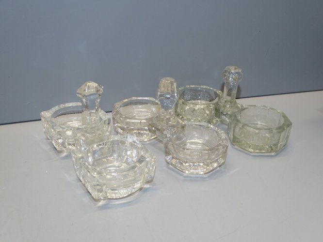 -3 ANCIENNES SALIERES de TABLE VERRE ou CRISTAL COLLECTION DECO TABLE  D