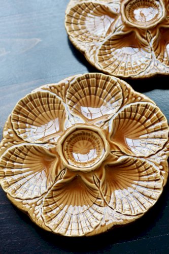 3 assiettes à huîtres vintage Sarreguemines – Barbotine