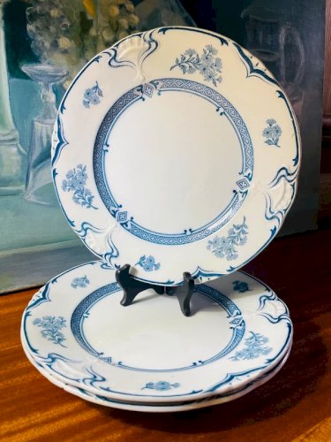 3 assiettes Terre de Fer « Manon » 26cm