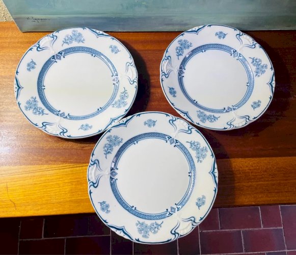 3 assiettes Terre de Fer « Manon » 26cm