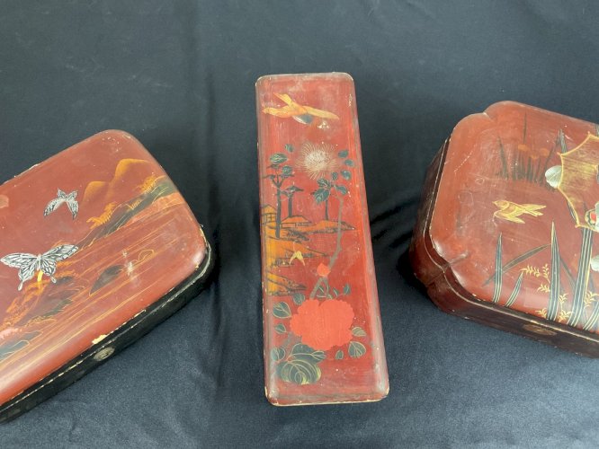 3 Coffrets , boîte en Laque Décor oiseaux …….Japon - XIXème