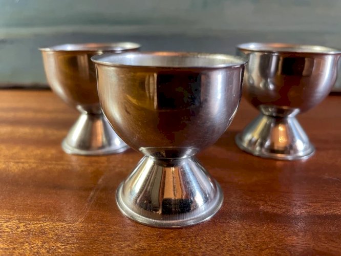 3 coquetiers en inox vintage