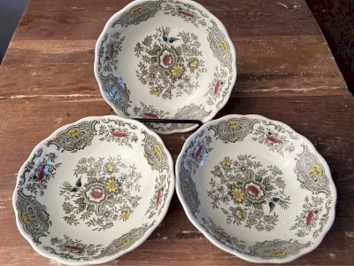 3 coupelles Ridgway modèle Windsor