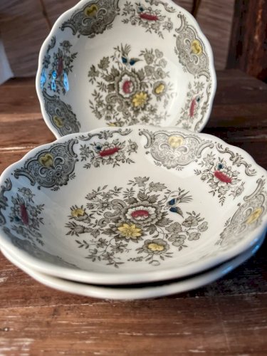 3 coupelles Ridgway modèle Windsor