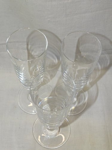 -3 FLUTES en CRISTAL SAINT LOUIS MODELE MANET COLLECTION DECO TABLE de FETES   D