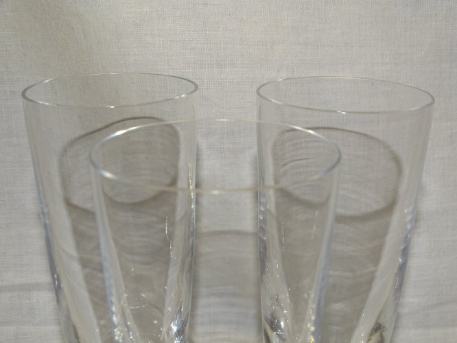 -3 FLUTES en CRISTAL SAINT LOUIS MODELE MANET COLLECTION DECO TABLE de FETES   D