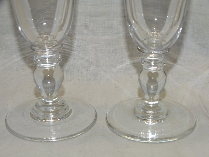 -3 FLUTES en CRISTAL SAINT LOUIS MODELE MANET COLLECTION DECO TABLE de FETES   D