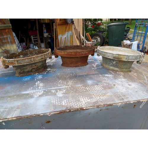 3 Jardinières en Fonte 1900 : Charleville - Mézières