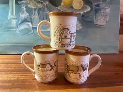 3 mugs Biltons England