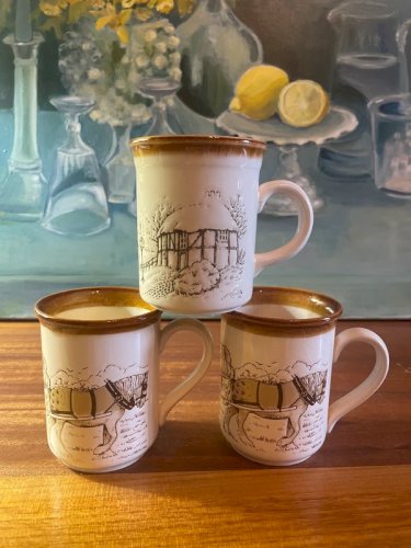 3 mugs Biltons England