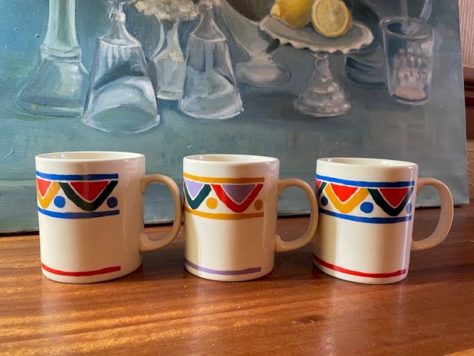 3 mugs Mobil vintage