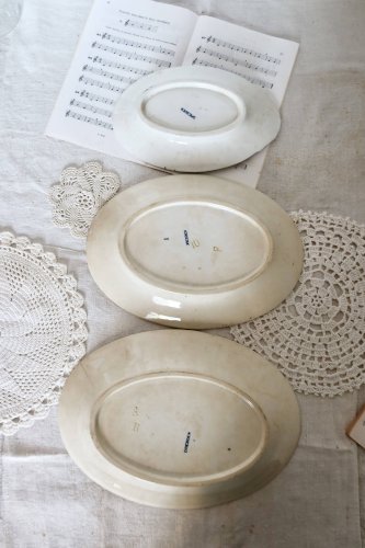 3 plats de service ovales - Service porcelaine Dresden - Motif fleuri