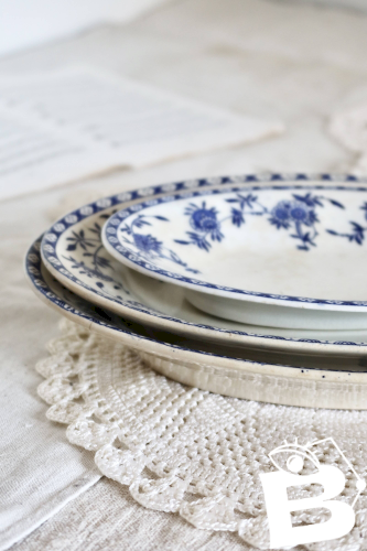 3 plats de service ovales - Service porcelaine Dresden - Motif fleuri